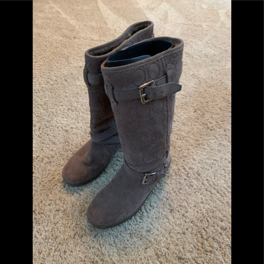 Coach boots